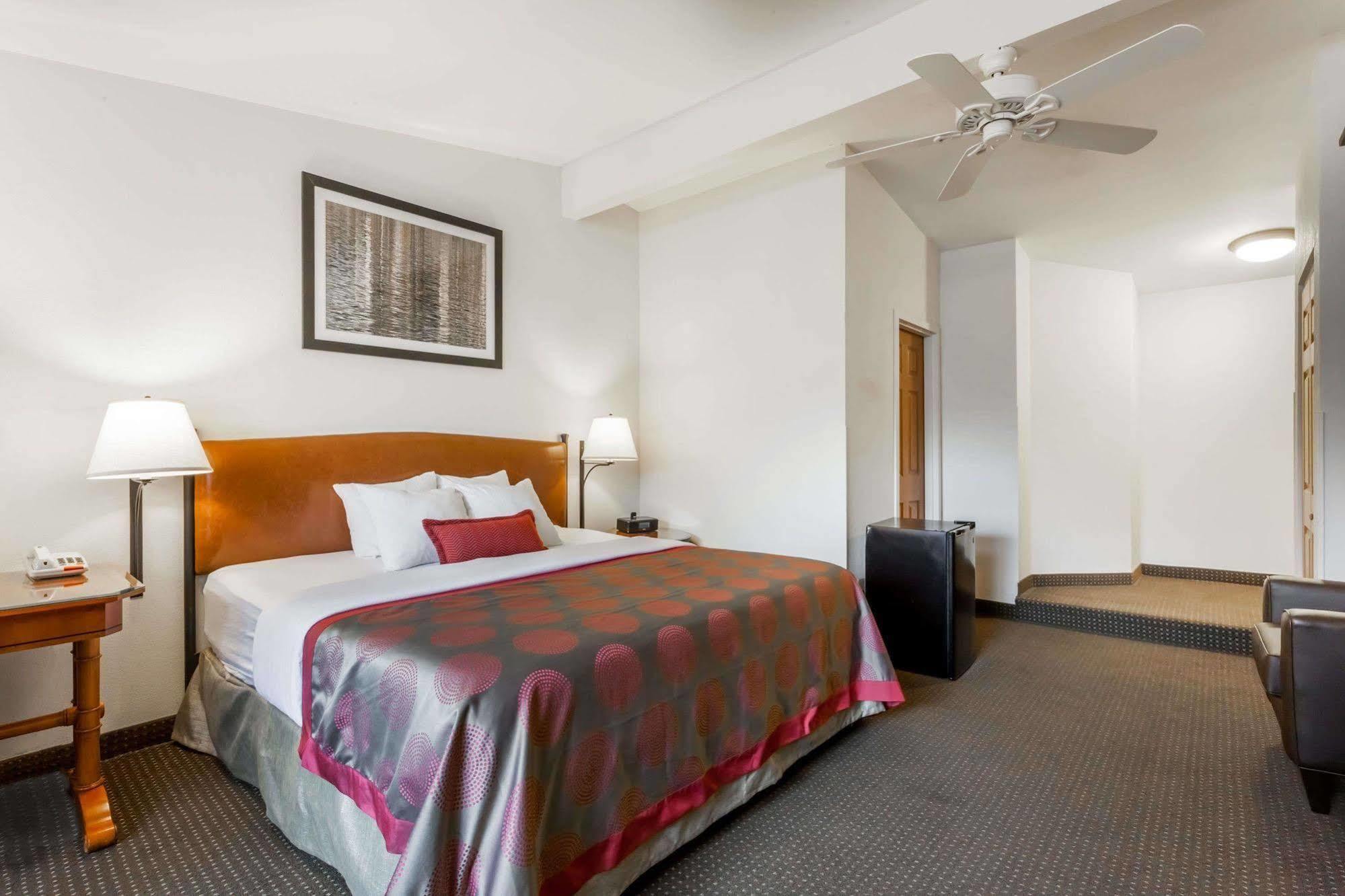Ramada By Wyndham Rock Hill At Sullivan Center Luaran gambar
