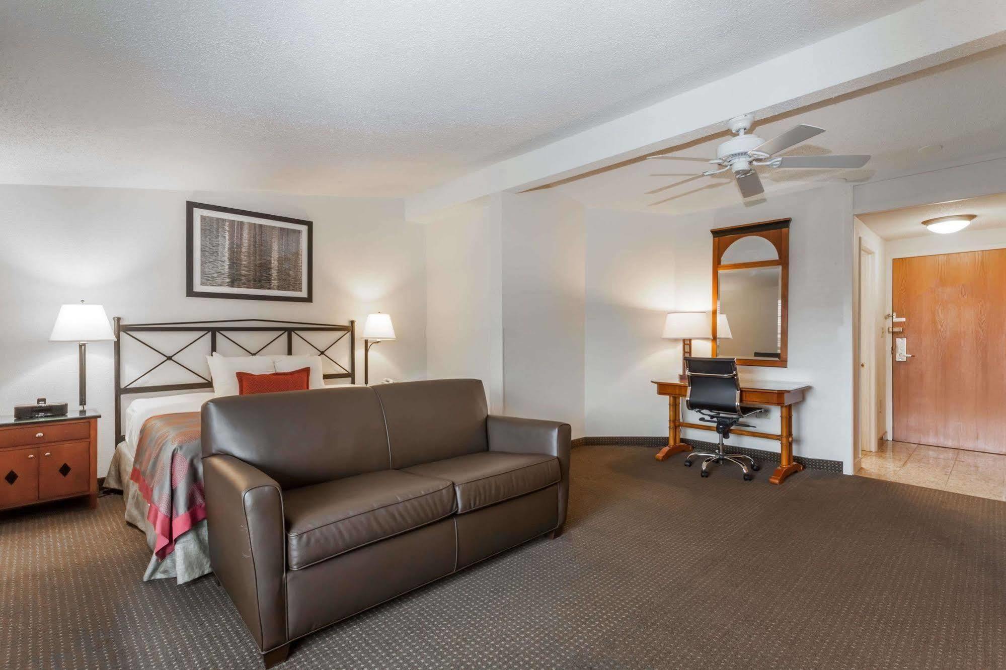 Ramada By Wyndham Rock Hill At Sullivan Center Luaran gambar