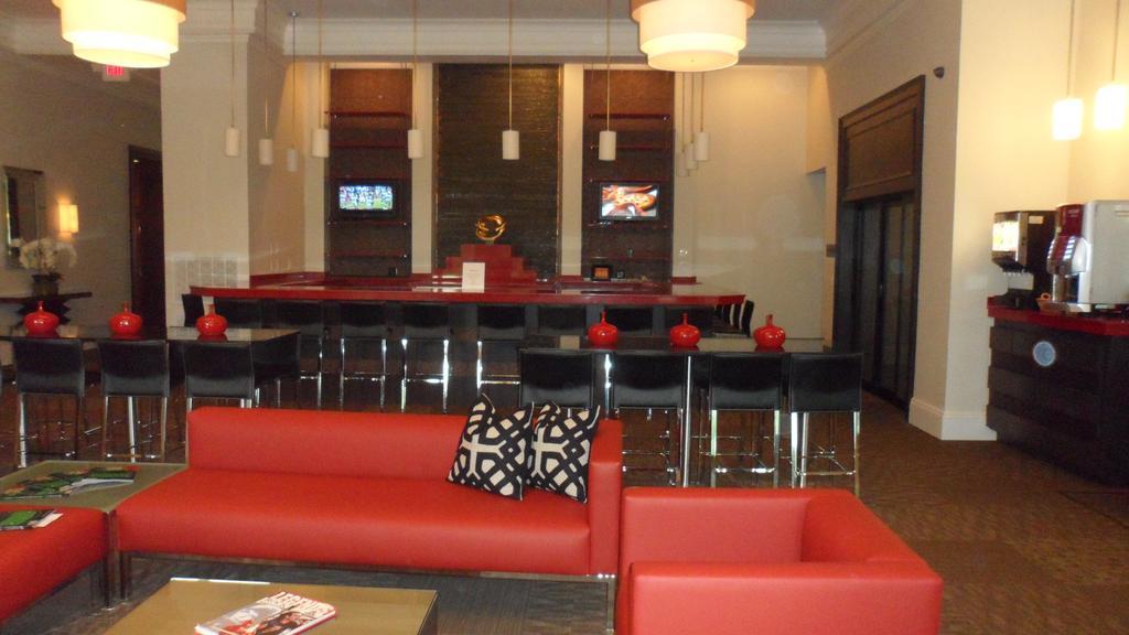 Ramada By Wyndham Rock Hill At Sullivan Center Luaran gambar
